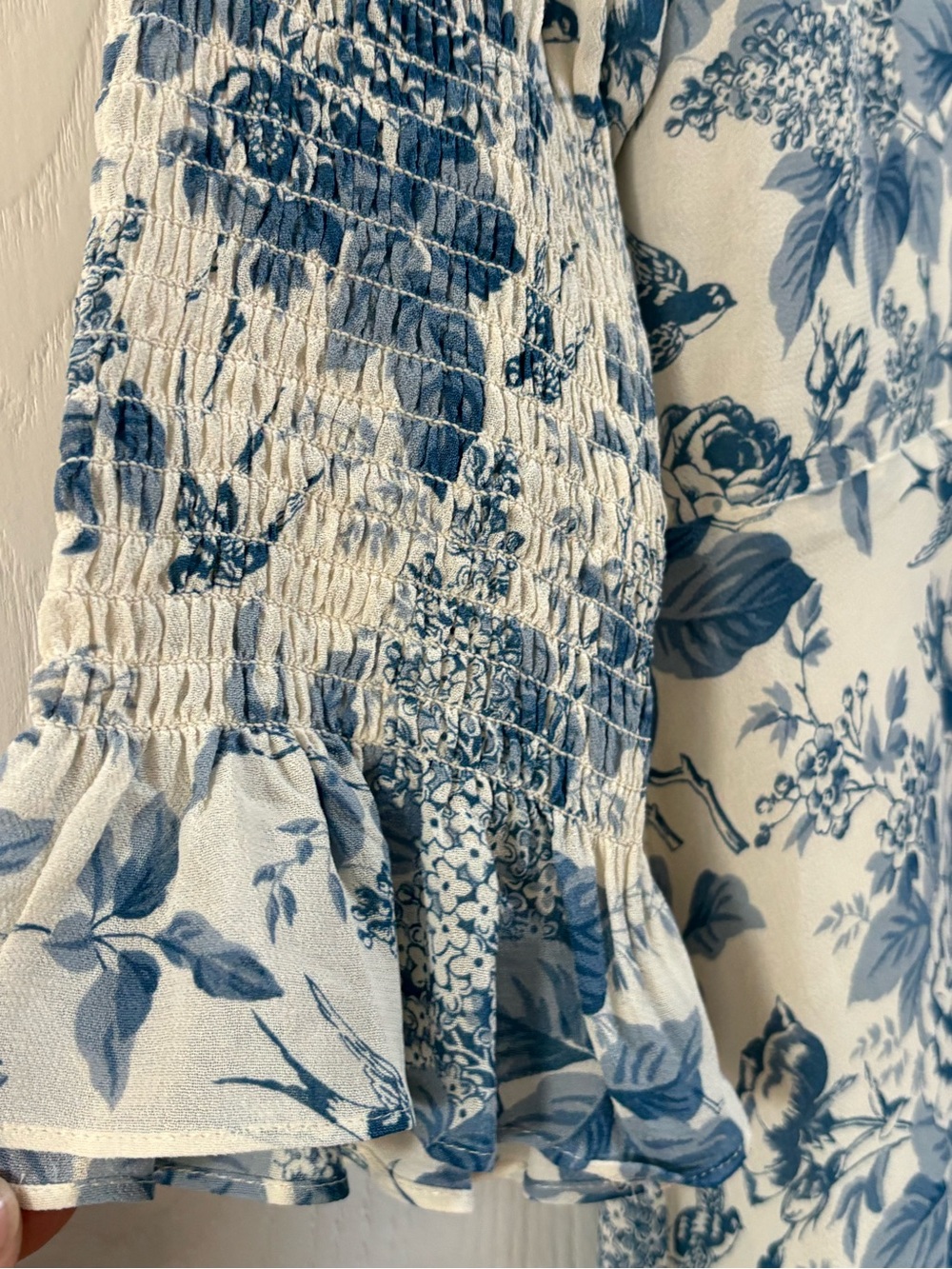 Reformation Carolena Midi Dress in blue floral print - Picture 9 of 13